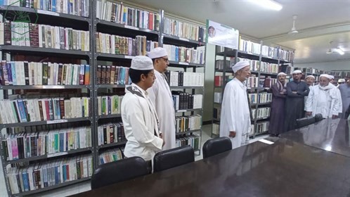 رئيس الجامعة يفتتح مكتبة الدكتور عبدالله بن سعيد الذبحاني الوقفية بكلية الشريعة والقانون