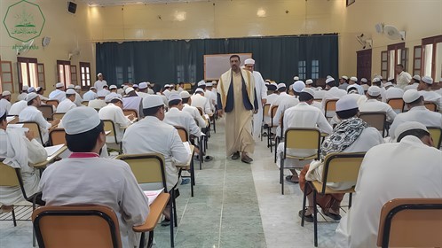 عميد كلية الشريعة والقانون جامعة الأحقاف يستقبل مدير عام مديرية تريم