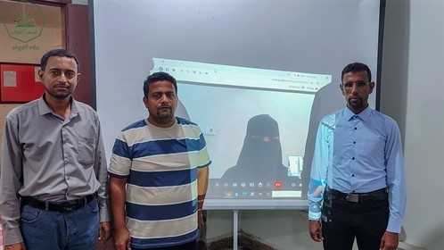 كلية هندسة وعلوم الحاسوب بجامعة الأحقاف تستضيف لقاء بين الشركات الرائدة في مجال تقنية المعلومات وخريجي الكلية