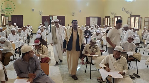 عميد كلية الشريعة والقانون جامعة الأحقاف يستقبل مدير عام مديرية تريم