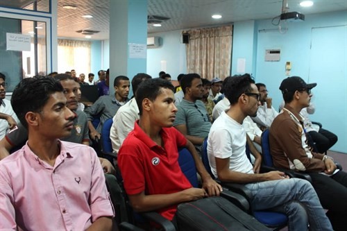 ندوة علمية حول أساليب برمجة الويب الحديثة بجامعة الأحقاف