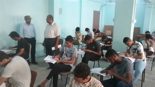 دشن نائب رئيس جامعة الأحقاف صادق مكنون امتحانات نهاية الفصل الثاني من العام الدراسي الجامعي