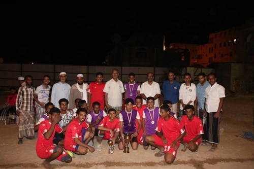 فريق المستوى رابع محاسبة بطلا لدوري كرة الطائرة والطالب حسين العيدروس بطلا لدوري كرة تنس الطاولة