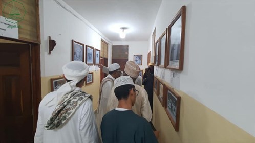 نائب رئيس جامعة الاحقاف والوفد المرافق له في زيارة لمفتي زنجبار ومركز علماء شرق افريقيا