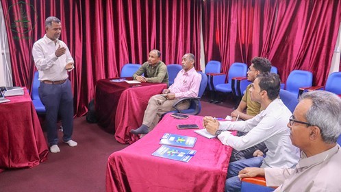 وحدة اللغة الإنجليزية بجامعة الأحقاف تقيم ورشة عمل بعنوان بناء الاختبارات التحصيلية لمقررات اللغة الإنجليزية