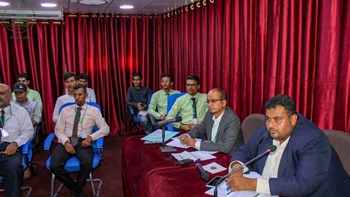 بمناقشة 16 بحثاً.. انطلاق الجلسة الثانية للمؤتمر الدولي للتكنولوجيا الذكية بالمكلا