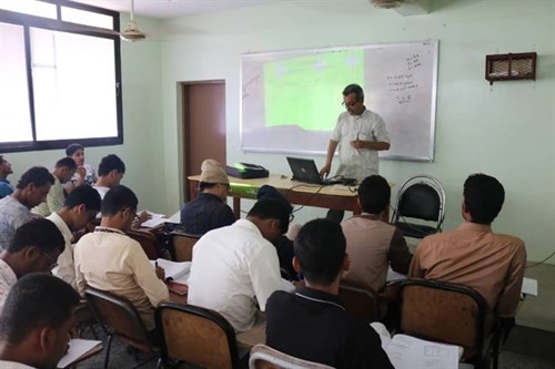 بدء العام الدراسي بجامعة الأحقاف