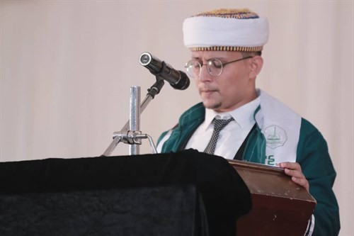 جامعة الاحقاف تحتفل بتخريج 74 خريجا من مختلف كليات الجامعة