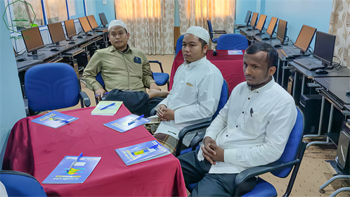 عمادة الجودة والإعتماد الأكاديمي بجامعة الأحقاف تختتم ورشة عمل حول تطوير إجراءات القبول