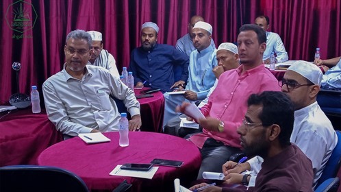 جامعة الأحقاف تقيم الجلسة الثانية للدورة التدريبية بعنوان مهارات التخطيط التشغيلي ومؤشرات الأداء