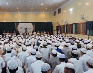 المولد النبوي السنوي الكبير بكلية الشريعة والقانون جامعة الأحقاف