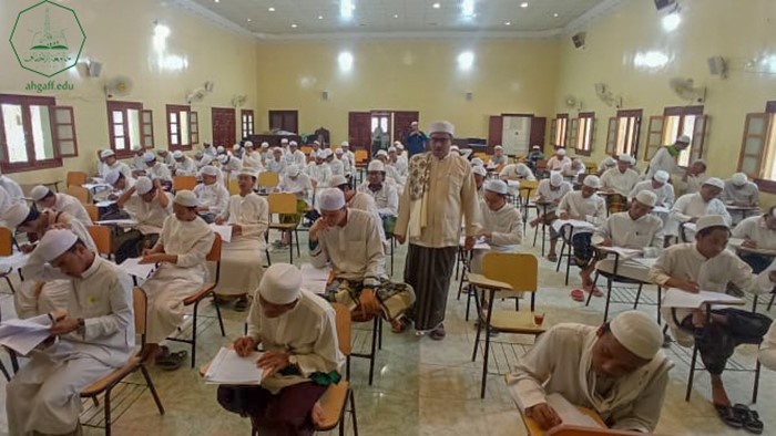 كلية الشريعة والقانون بدء الامتحانات النهائية لعام الجامعي ٢٠٢١- ٢٠٢٢ م