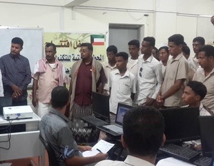 طلاب ثانوية " مدودة " في زيارة تعرفية لجامعة الأحقاف