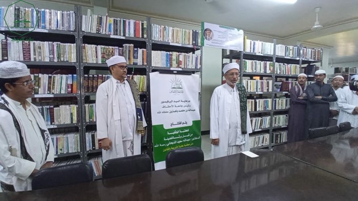 رئيس الجامعة يفتتح مكتبة الدكتور عبدالله بن سعيد الذبحاني الوقفية بكلية الشريعة والقانون