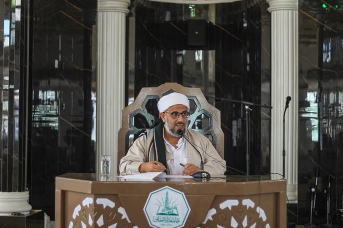 كلية الشريعة والقانون بجامعة الأحقاف بتريم تختتم دورة الخطابة والخروج الدعوي